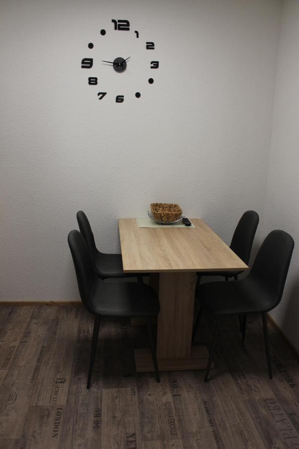 Ferienwohnung Funke F1 Fuer Monteure Apolda Exterior photo